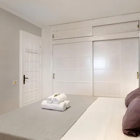 Fuentes Apartment